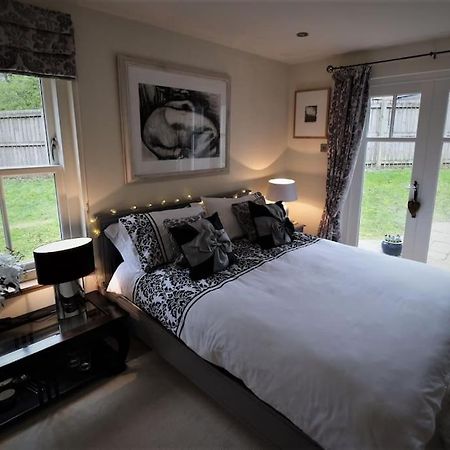 Loch Lomond Unique Selfcontained Bed+Bathroom Alexandria Buitenkant foto