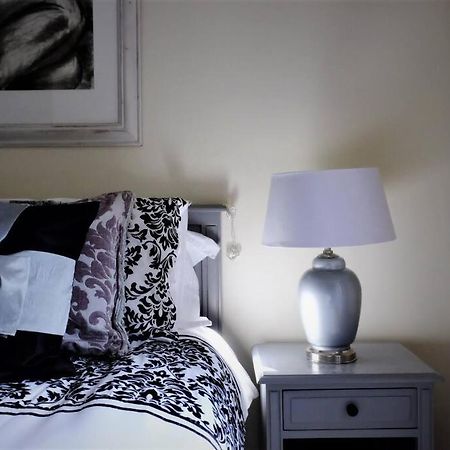 Loch Lomond Unique Selfcontained Bed+Bathroom Alexandria Buitenkant foto